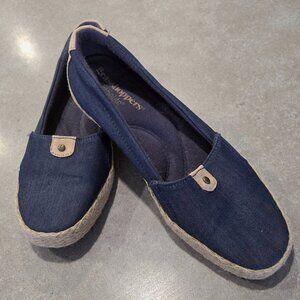 GRASSHOPPERS Women's Navy/Tan Slip On Denim Flat Espadrilles - Size 7.5M
